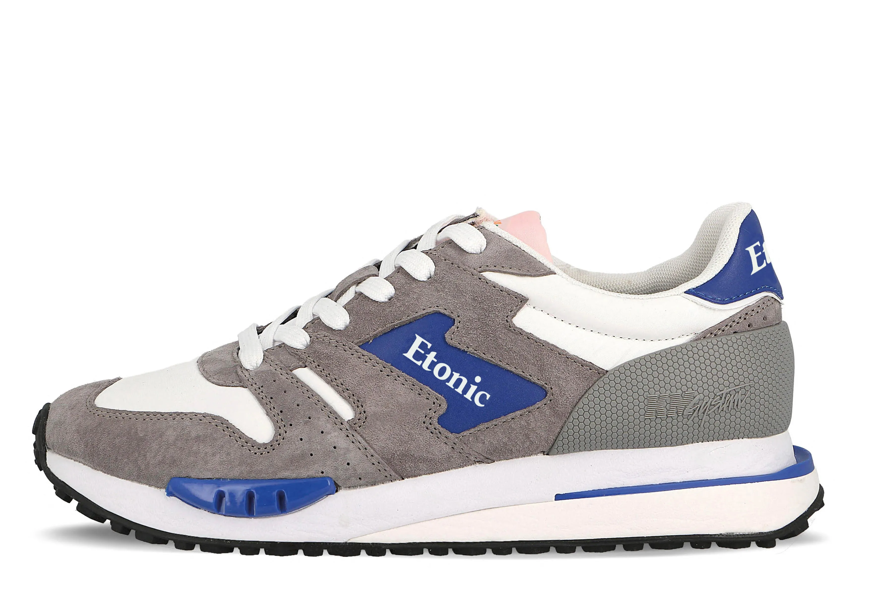 Etonic Quazar runners in white nylon fabric and grey suede with bright blue leather inserts