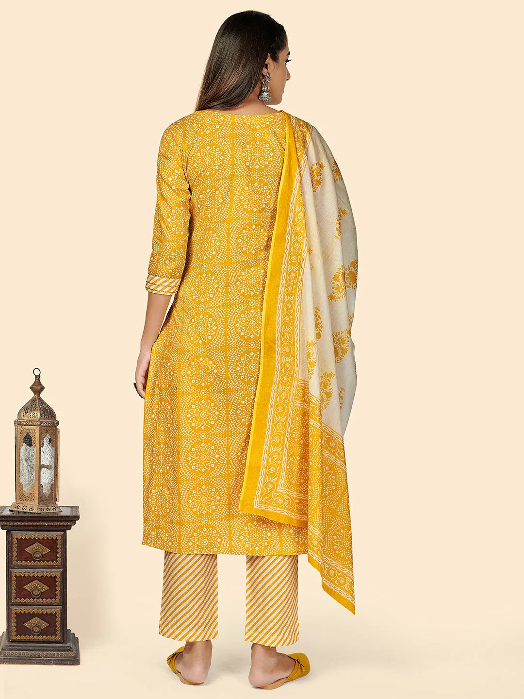 Women'S Bandhi Print & Embroidered Straight Cotton Yellow Stitched Kurta Pant With Dupatta