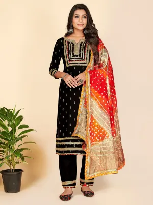 Women'S Foil Print & Lace Work Straight Rayon Black Stitched Kurta Pant With Dupatta