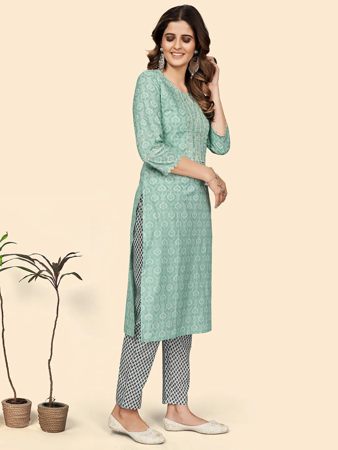 Women'S Print & Lace Work Straight Cotton Turquoise Stitched Kurta Pant With Dupatta