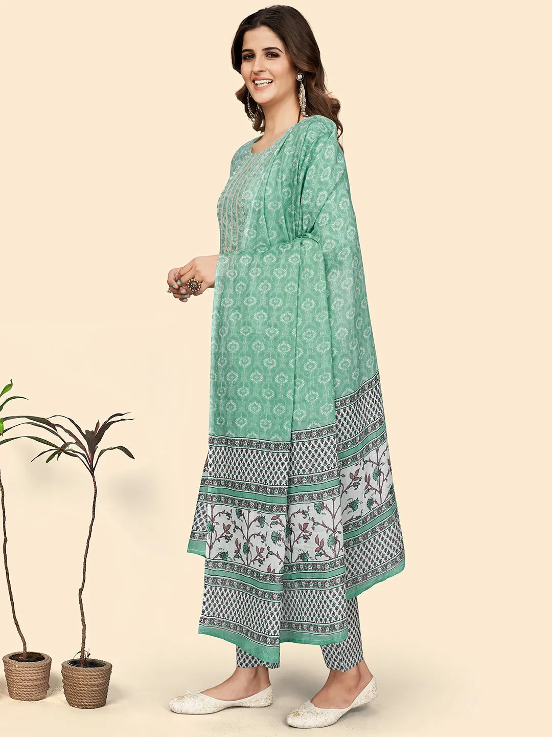 Women'S Print & Lace Work Straight Cotton Turquoise Stitched Kurta Pant With Dupatta