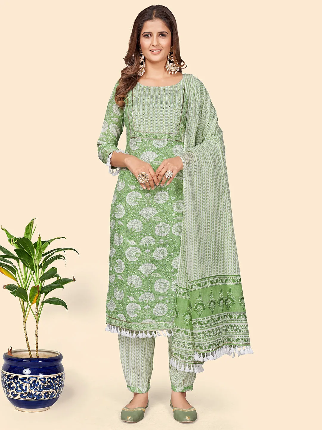 Women'S Print & Sequience Straight Cotton Green Stitched Kurta Pant With Dupatta