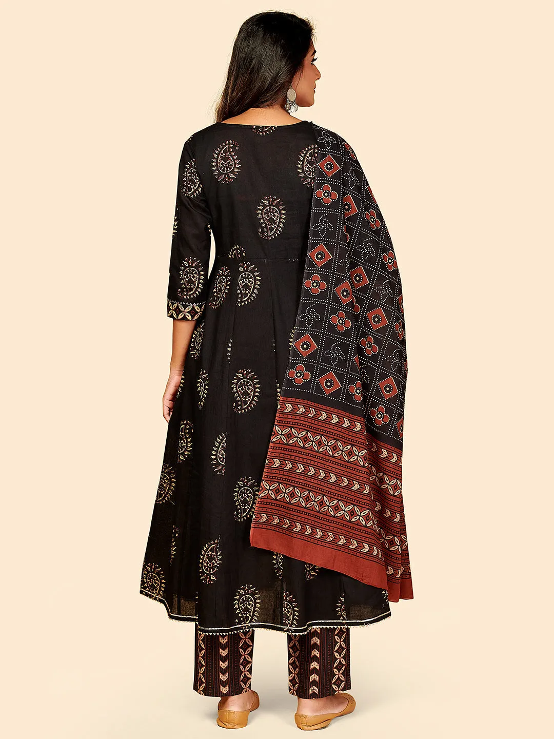 Women'S Printed & Embroidered Anarkali Cotton Black Stitched Kurta Pant With Dupatta