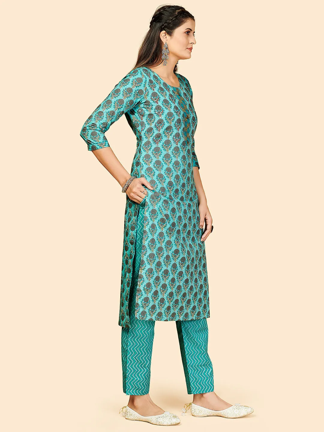 Women'S Printed & Hand Work Straight Cotton Turquoise Stitched Kurta With Pant