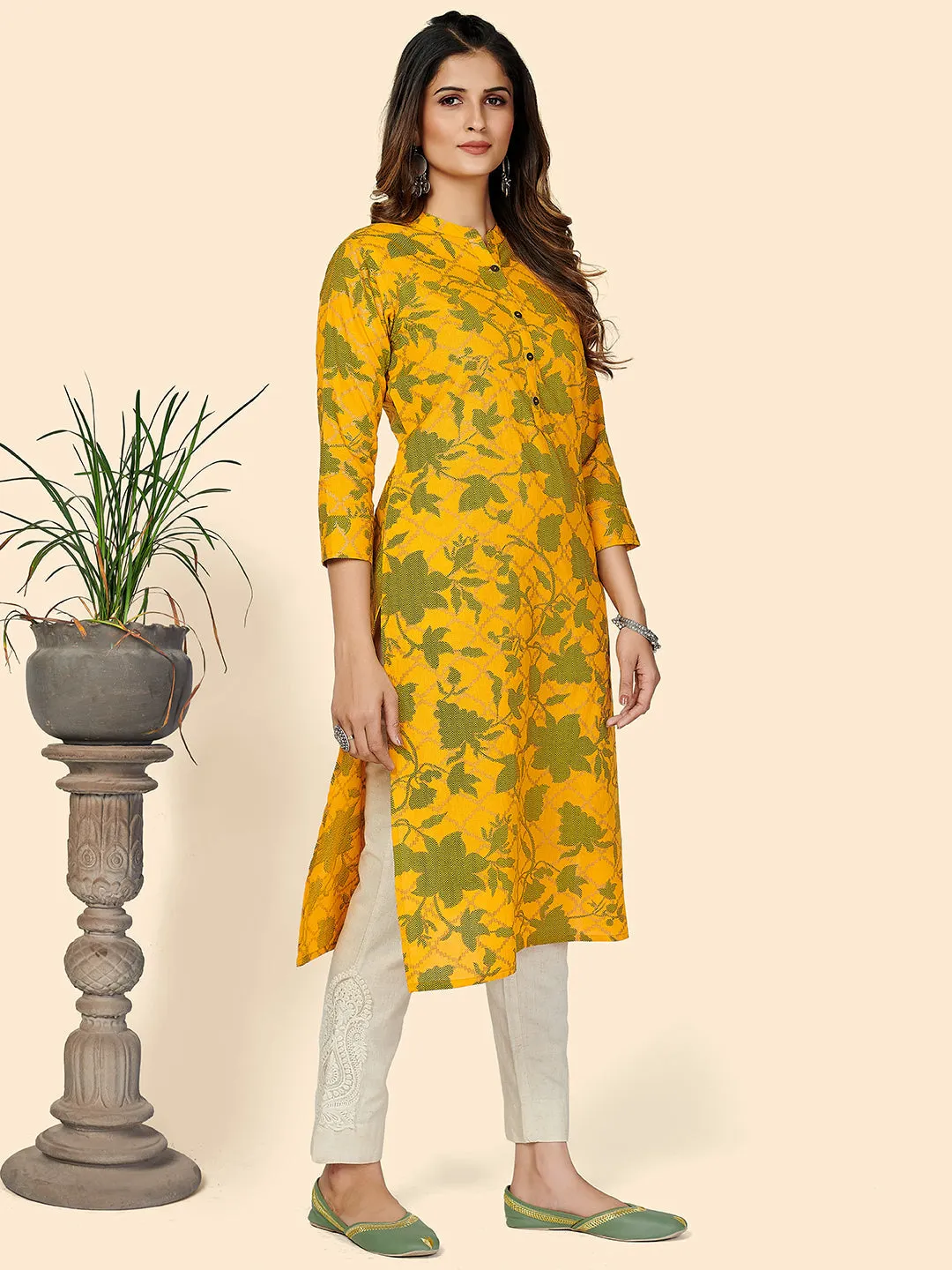 Women'S Printed Straight Cotton Yellow Stitched Kurta